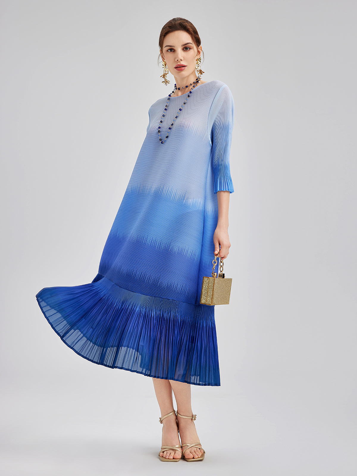 Sophie™ | Vacker klänning i ombre-design med plisseringar